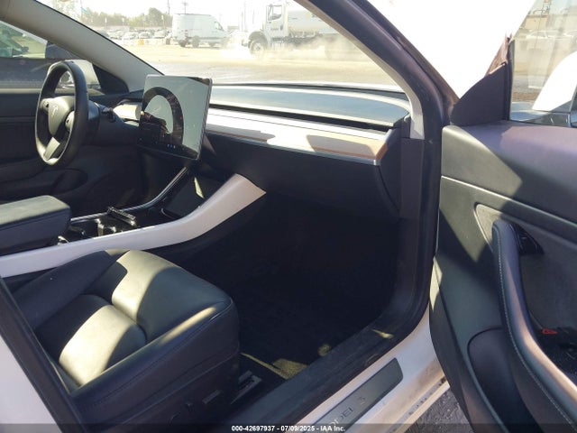 2020 TESLA MODEL 3 5YJ3E1EA0LF738022 Photo 4