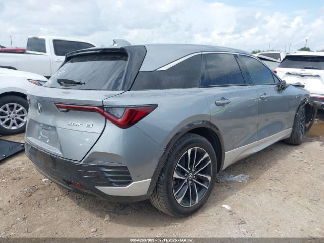 2024 ACURA ZDX 4W5KHMRK7RZ519023 Photo 3
