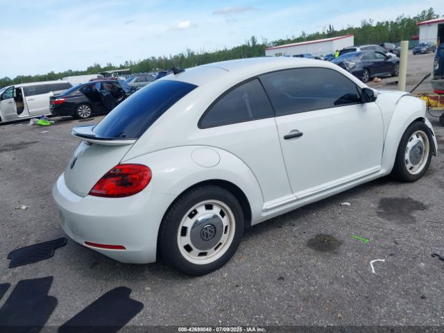 2015 VOLKSWAGEN BEETLE 3VWF17AT2FM656714 Photo 3