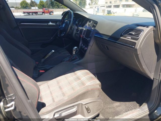 2017 VOLKSWAGEN GOLF GTI 3VW4T7AU0HM052396 Photo 4