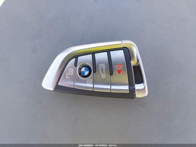 2022 BMW X6 M 5YMCY0C02N9M45657 Photo 10