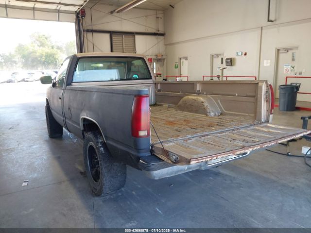 1993 CHEVROLET GMT-400 1GCEK14K4PZ184804 Photo 2