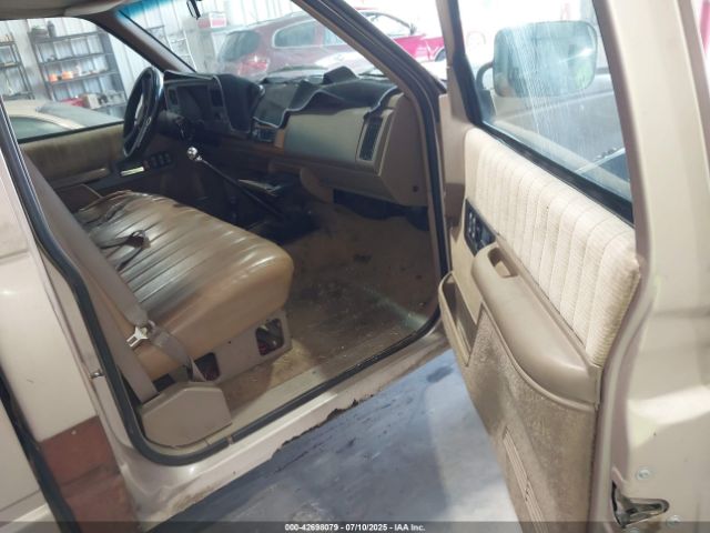 1993 CHEVROLET GMT-400 1GCEK14K4PZ184804 Photo 4