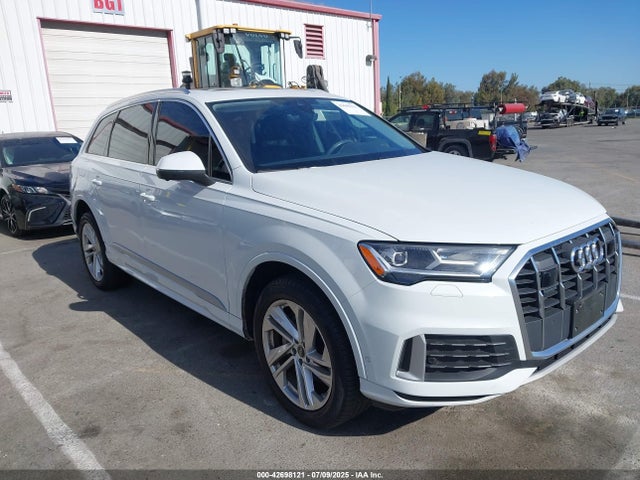 2023 AUDI Q7 WA1LCBF76PD007018 Photo 0