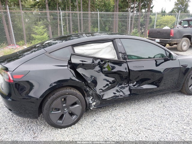 2023 TESLA MODEL 3 5YJ3E1EA5PF601017 Photo 5
