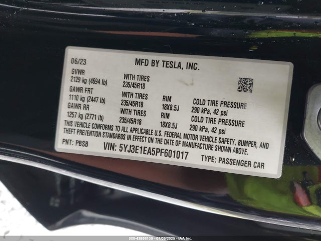2023 TESLA MODEL 3 5YJ3E1EA5PF601017 Photo 8