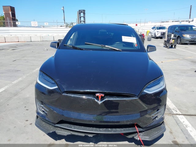 Tesla MODEL X 2017 5YJXCBE46HF039637 Image 12