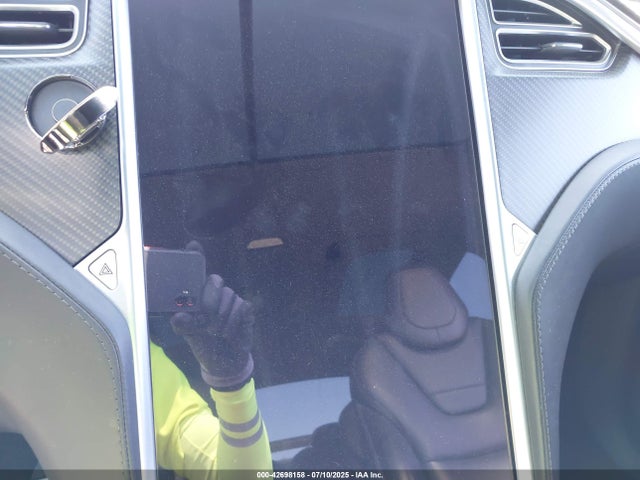 Tesla MODEL X 2017 5YJXCBE46HF039637 Image 15