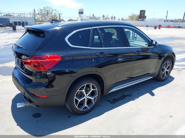 WBXHU7C33H5H33735 BMW 2017