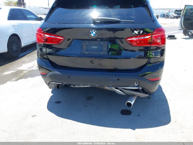 WBXHU7C33H5H33735 BMW 2017