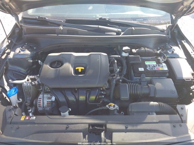 3KPF24AD9ME329306 KIA mpi nu