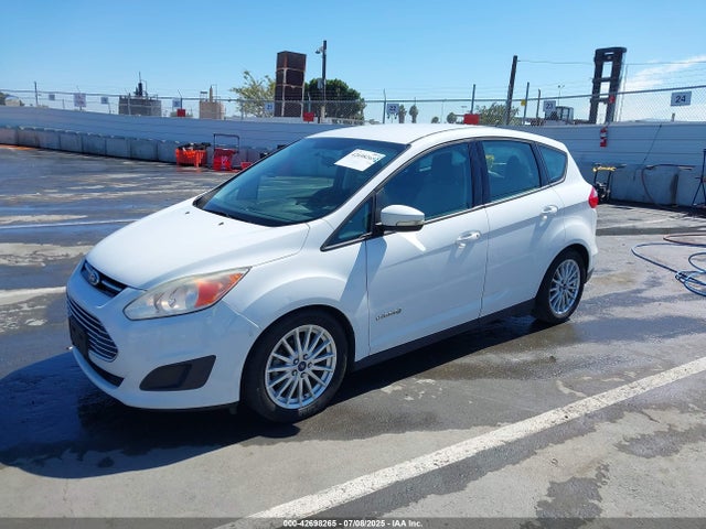1FADP5AU8FL118385 Ford C-MAX SE
