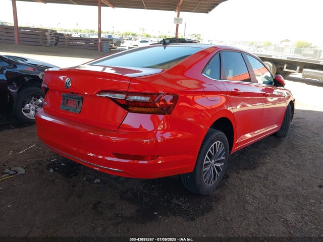 3VWE57BU1KM075755 Volkswagen 1.8 tsi