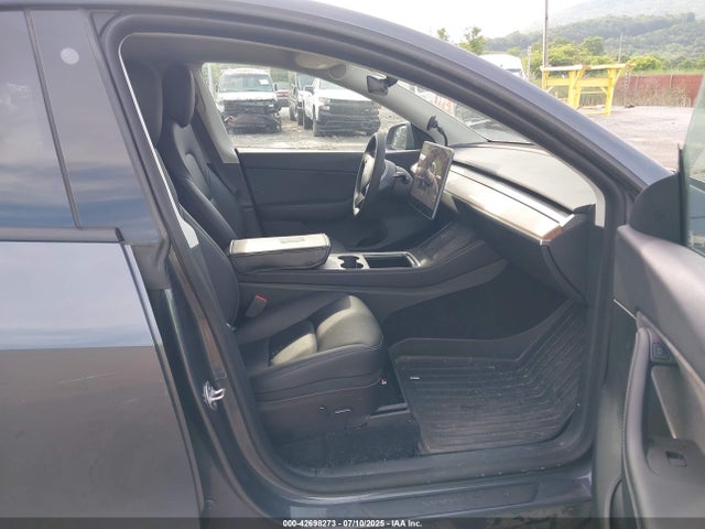 2022 TESLA MODEL Y 7SAYGDEE3NF509408 Photo 4