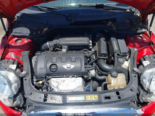 2010 MINI COOPER WMWMF3C55ATZ24908 Photo 9