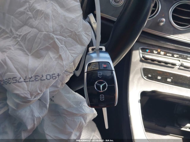 W1KZF8DB0MA934455 Mercedes-Benz m264
