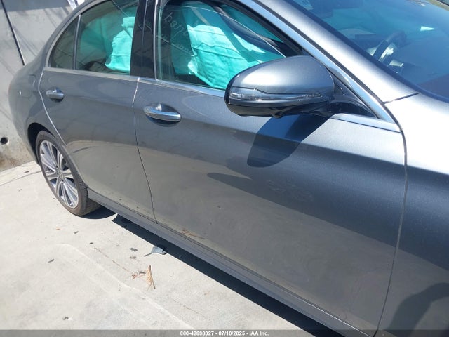W1KZF8DB0MA934455 Mercedes-Benz m264