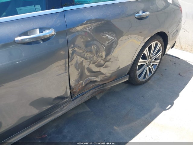 W1KZF8DB0MA934455 Mercedes-Benz m264