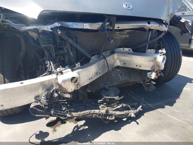 W1KZF8DB0MA934455 Mercedes-Benz m264