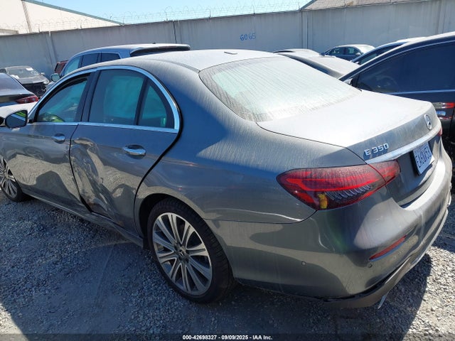 W1KZF8DB0MA934455 Mercedes-Benz m264