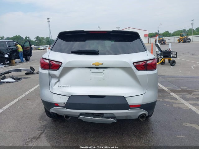 Chevrolet lgx 2021 3GNKBCRSXMS584681 Image 17