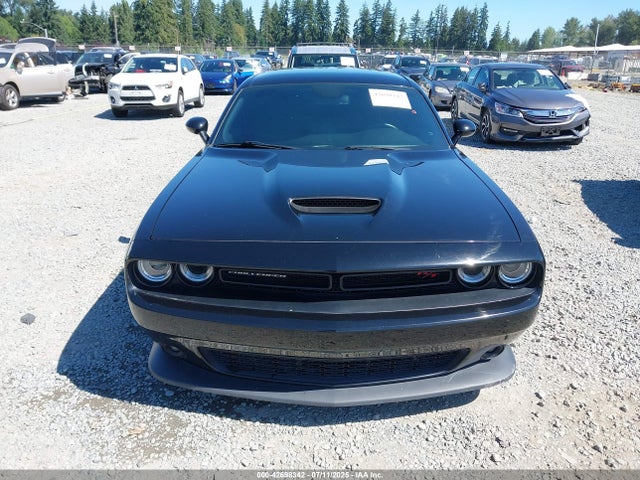 2C3CDZBT9KH593955 Dodge Challenger