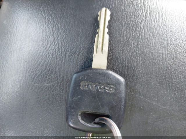 2005 SAAB 9-2X JF4GG22635H053543 Photo 10