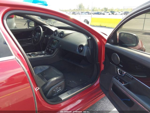 2015 JAGUAR XJ SAJWA1CZ9F8V88998 Photo 4