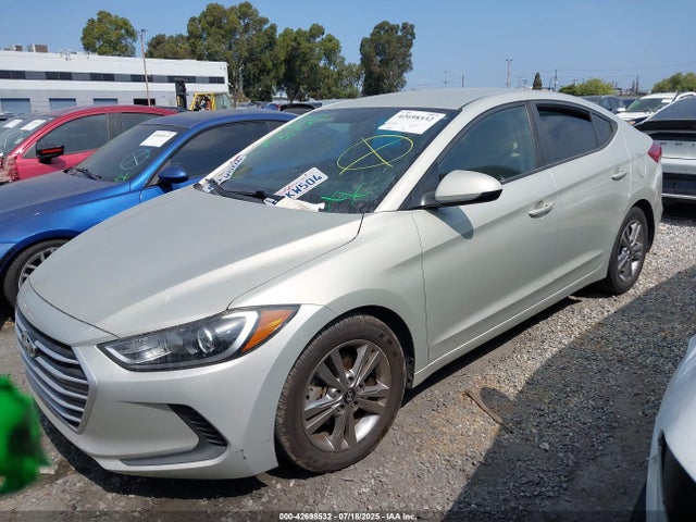 KMHD84LF0HU246063 Hyundai 2017