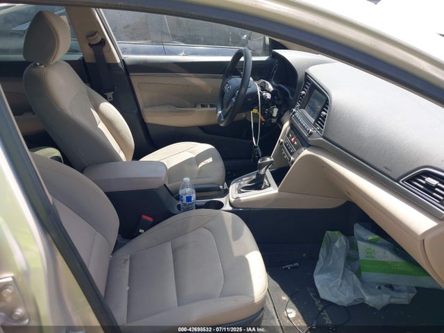 KMHD84LF0HU246063 Hyundai 2017