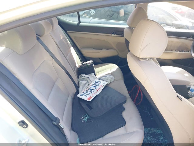 KMHD84LF0HU246063 Hyundai 2017