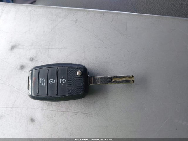 5XXGT4L38JG234454 KIA gdi