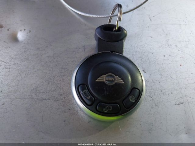 2012 MINI COOPER S WMWSV3C58CTY17722 Photo 10