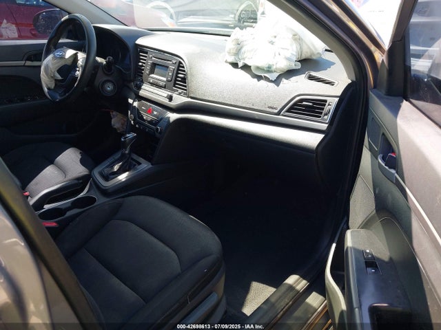 Hyundai mpi nu 2018 5NPD74LF6JH295341 Image 5
