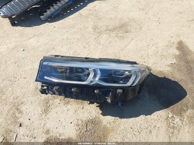 BMW 740LI 2022 WBA7T2C04NCK36795 Image 12