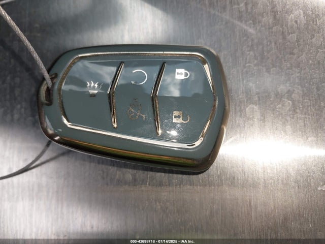 2019 CADILLAC XT4 1GYFZER42KF202481 Photo 10
