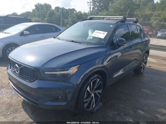 2022 VOLVO XC40 YV4162UM1N2668460 Photo 1