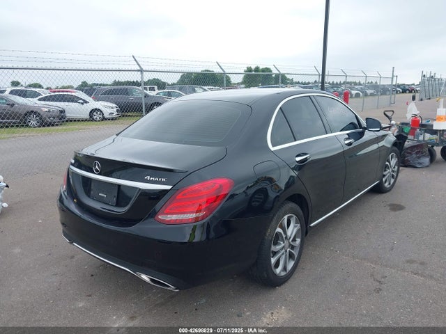 55SWF4KB8GU118354 Mercedes-Benz C-Class