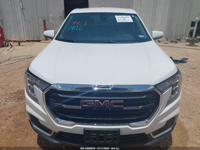 3GKALMEV6NL293036 GMC lyx