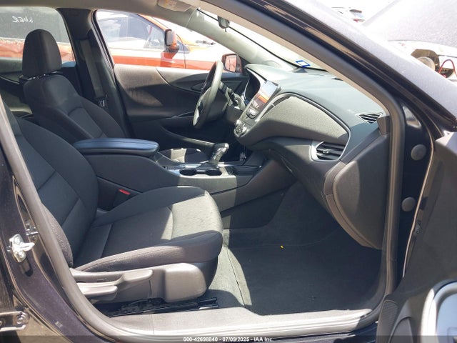 1G1ZD5STXPF182600 Chevrolet lfv