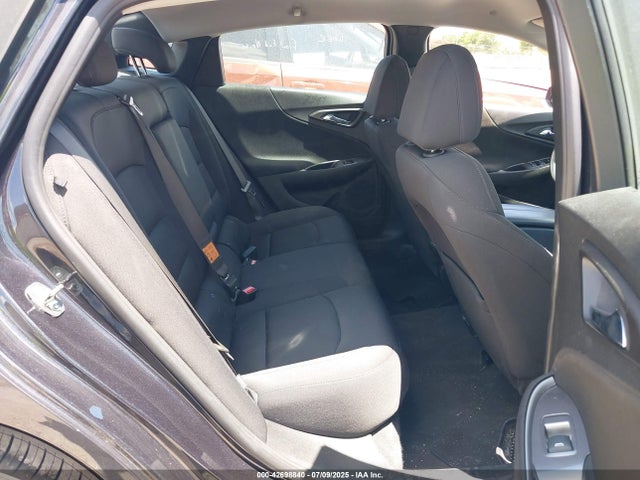 1G1ZD5STXPF182600 Chevrolet lfv
