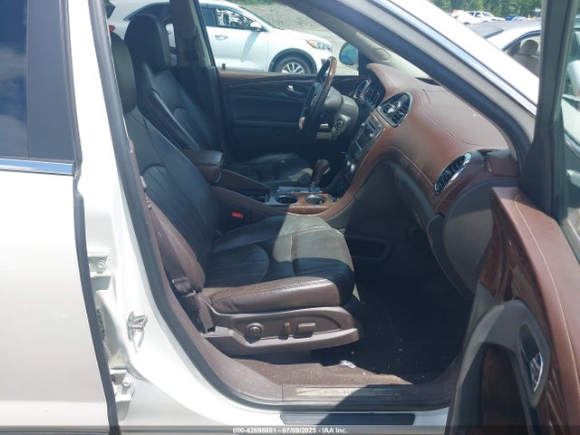 5GAKVCKD3EJ320699 Buick llt