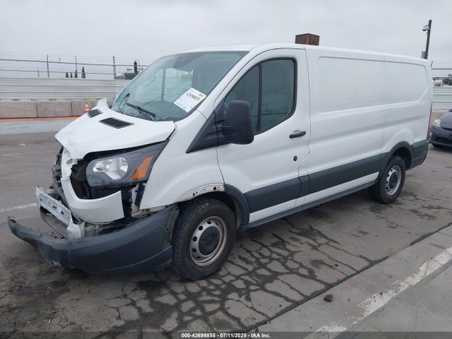 1FTYE1ZM2JKB02728 Ford 2018
