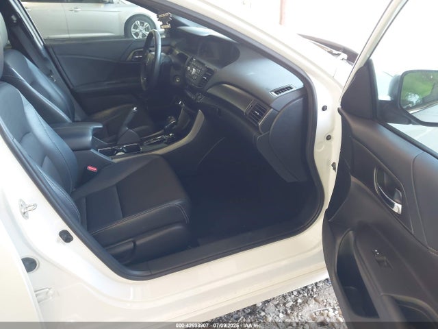 1HGCR2F53GA188620 Honda k24w1