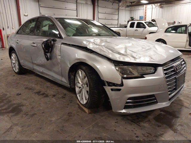 2017 AUDI A4 WAUANAF42HN030666 Photo 0