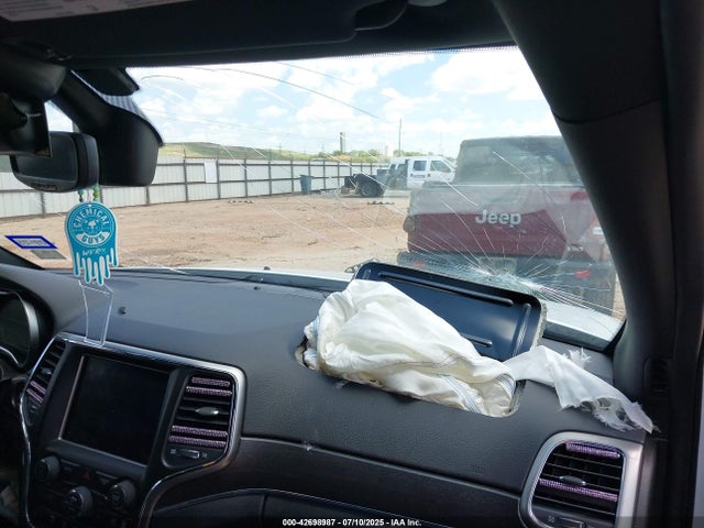 1C4RJEBGXJC433868 Jeep Grand Cherokee