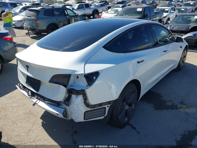 2023 TESLA MODEL 3 5YJ3E1EA6PF662330 Photo 3