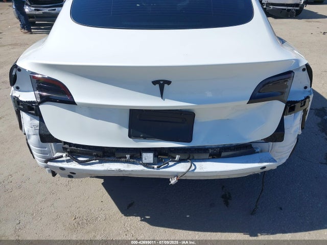 2023 TESLA MODEL 3 5YJ3E1EA6PF662330 Photo 5