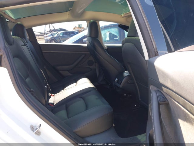 2023 TESLA MODEL 3 5YJ3E1EA6PF662330 Photo 7