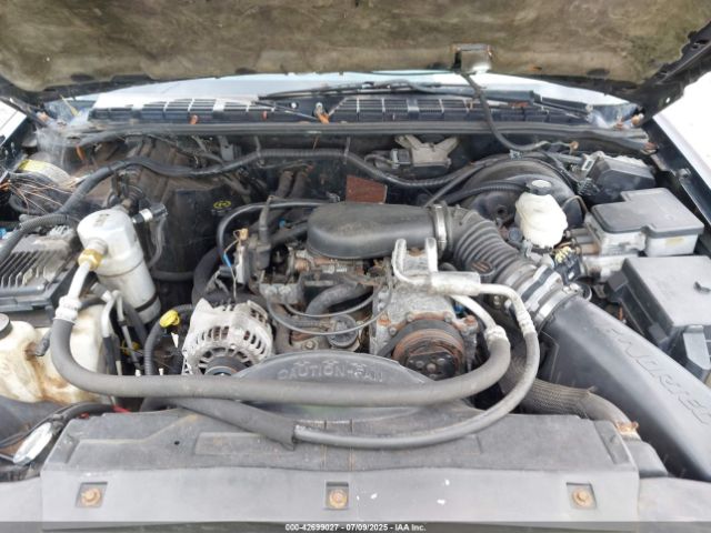 1999 GMC JIMMY 1GKCT18W9XK514581 Photo 9